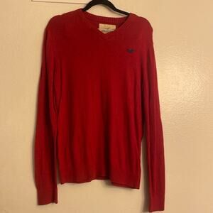 Hollister V-Neck Pullover Sweater – Classic Style, Comfy Fit